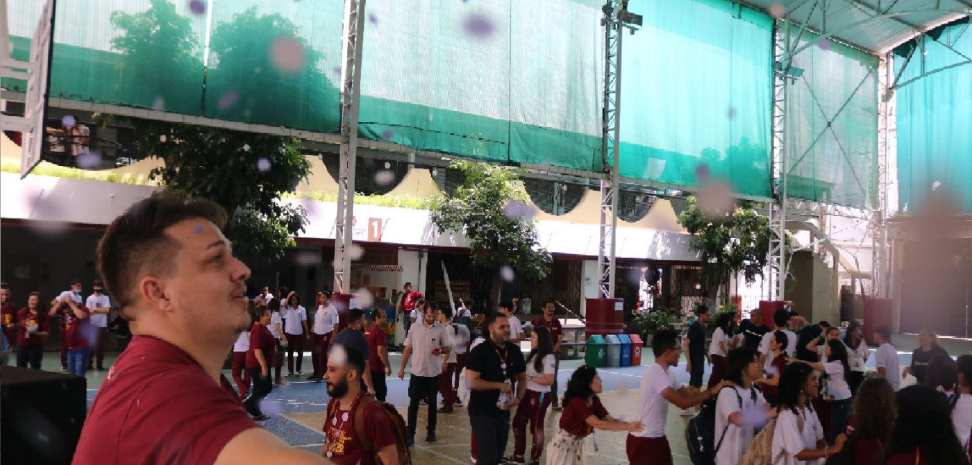 DioAprova celebra aprovações no SISU.1 com carreata e festa dos aprovados