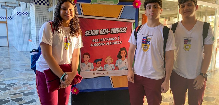 Acolhida marca o retorno das aulas no Dió e Diozinho