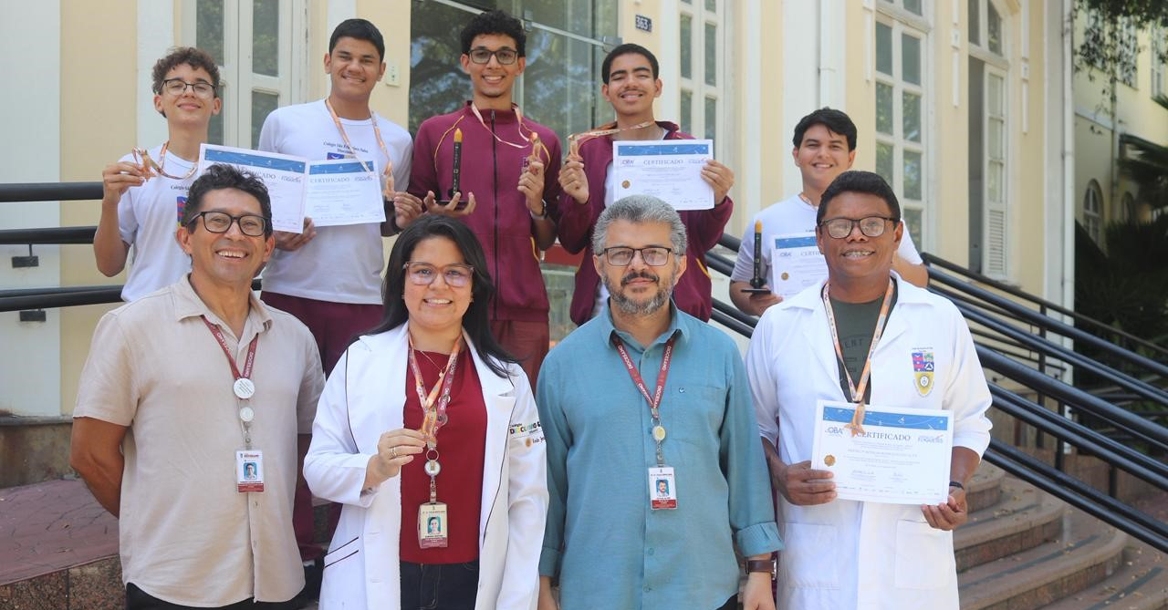 Estudantes do Colégio Diocesano brilham na Olimpíada Brasileira de Foguetes e participam da Jornada Nacional