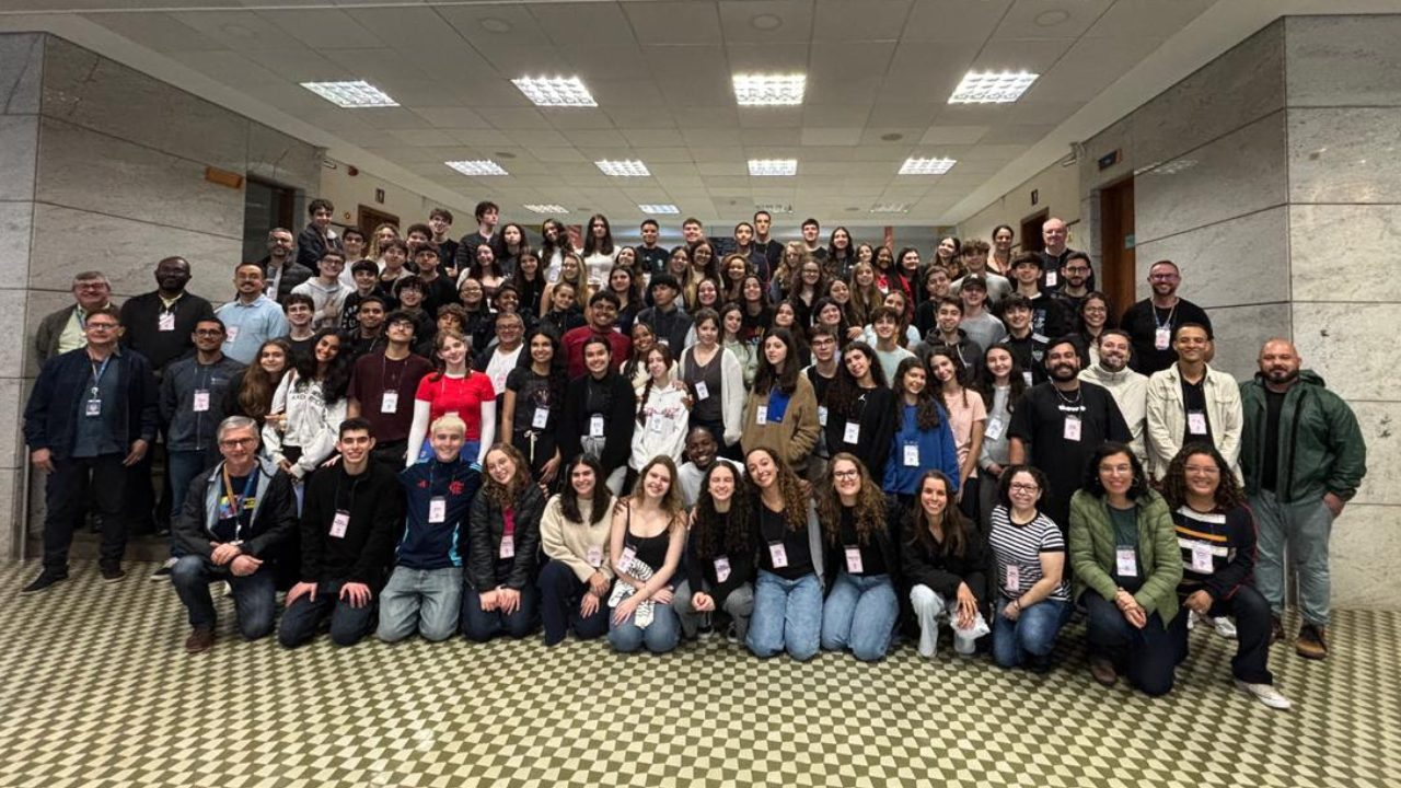 Banner - VIII Encontro de Formação Integral reúne jovens da RJE em vivência inaciana