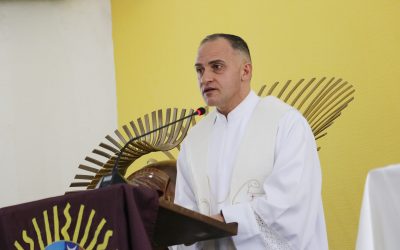 Pe. Robson Silva Sousa é empossado diretor-geral do Colégio Diocesano