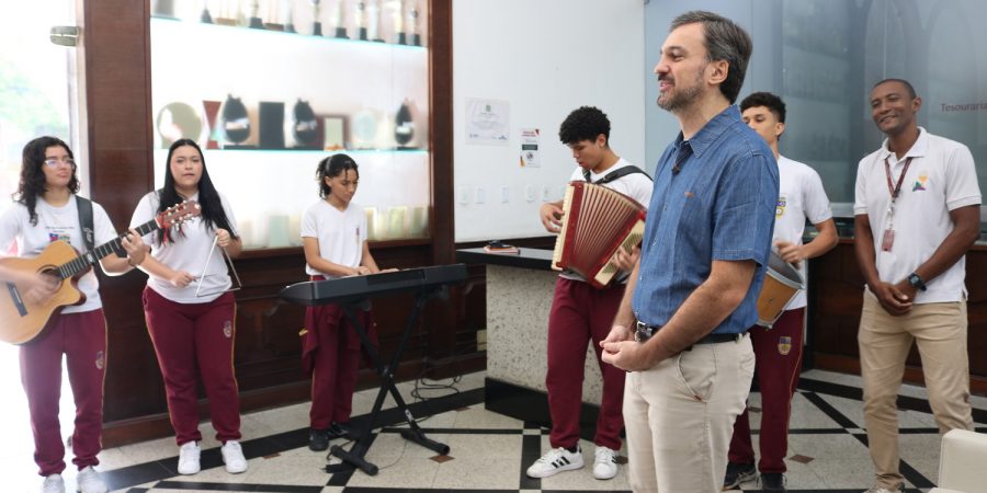 Provincial dos Jesuítas no Brasil visita o Colégio Diocesano e reforça laços com a missão educativa da Companhia de Jesus