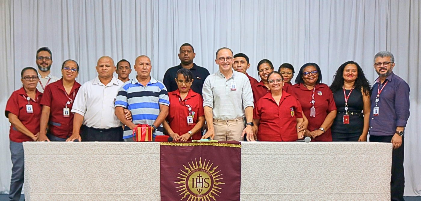 Quatro décadas de missão: Diocesano homenageia colaborador por 40 anos de serviço