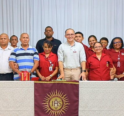 Quatro décadas de missão: Diocesano homenageia colaborador por 40 anos de serviço