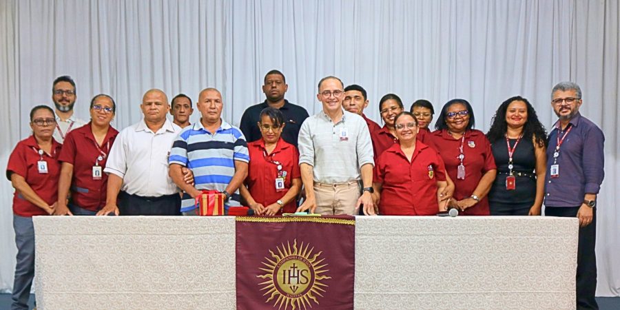 Quatro décadas de missão: Diocesano homenageia colaborador por 40 anos de serviço