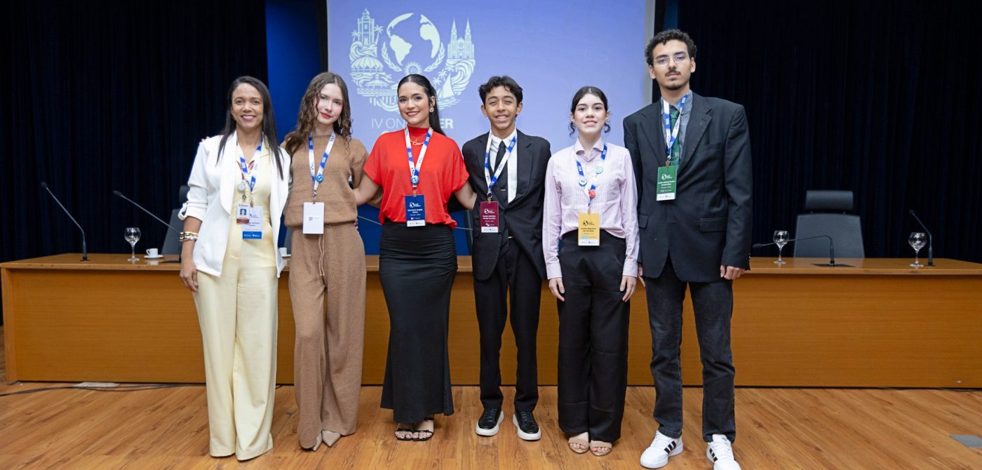 Estudantes do Diocesano compartilham experiências na IV ONU Intercolegial da RJE